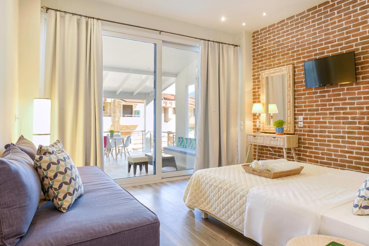 Golden Beachside Terrace Chrysi Ammoudia Exterior foto
