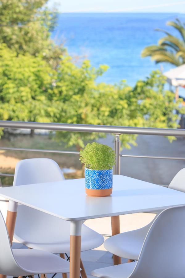 Golden Beachside Terrace Chrysi Ammoudia Exterior foto